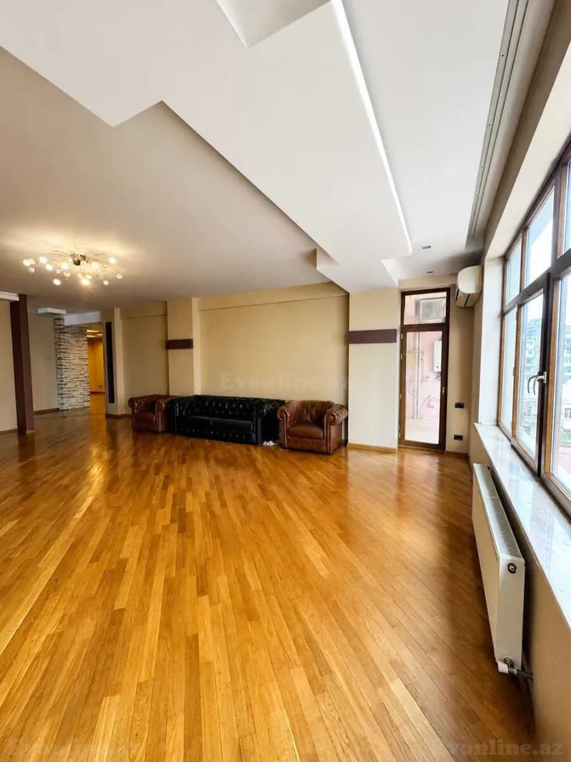 Satılır 4 otaqlı Mənzil Yeni tikili 230 m² 28 May m. - şəkil 9