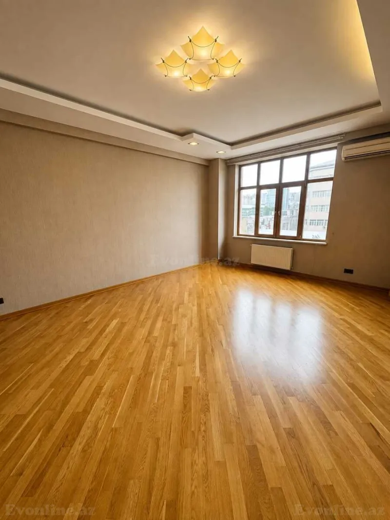 Satılır 4 otaqlı Mənzil Yeni tikili 230 m² 28 May m. - şəkil 11