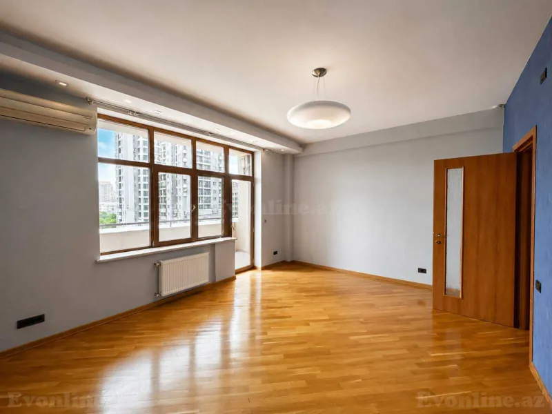 Satılır 4 otaqlı Mənzil Yeni tikili 230 m² 28 May m. - şəkil 12