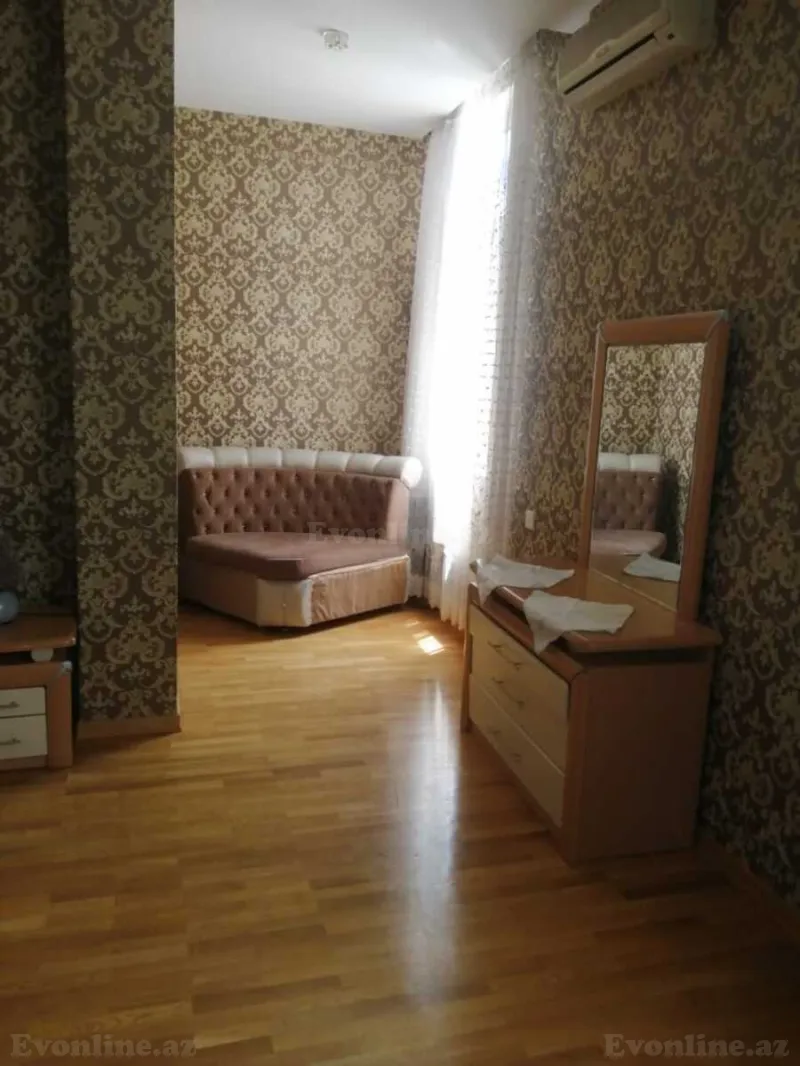 Kirayə verilir 3 otaqlı Mənzil Yeni tikili 120 m² 28 May m. - şəkil 13