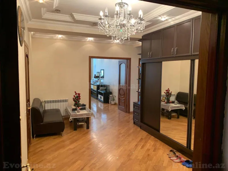 Satılır 3 otaqlı Mənzil Yeni tikili 120 m² Yasamal
