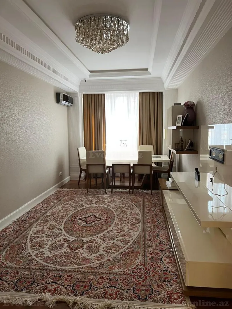 Kirayə verilir 4 otaqlı Mənzil Yeni tikili 180 m² Səbail r. - şəkil 2