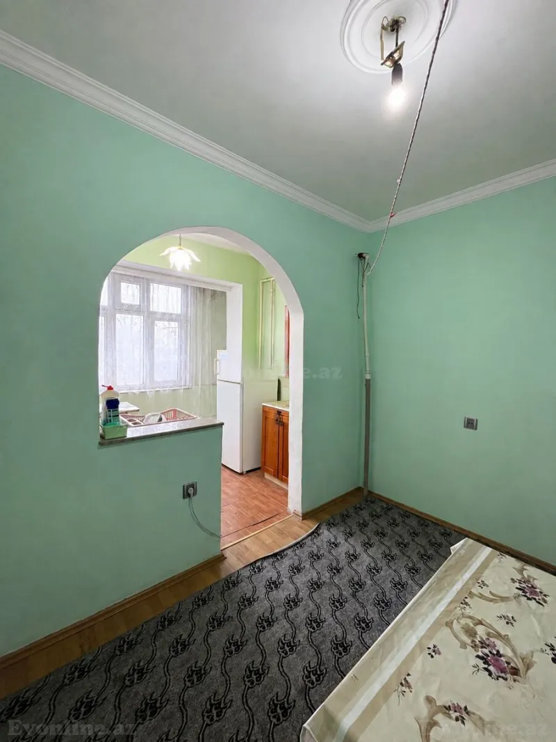 Satılır 2 otaqlı Mənzil Köhnə tikili 60 m² İnşaatçılar m. - şəkil 7