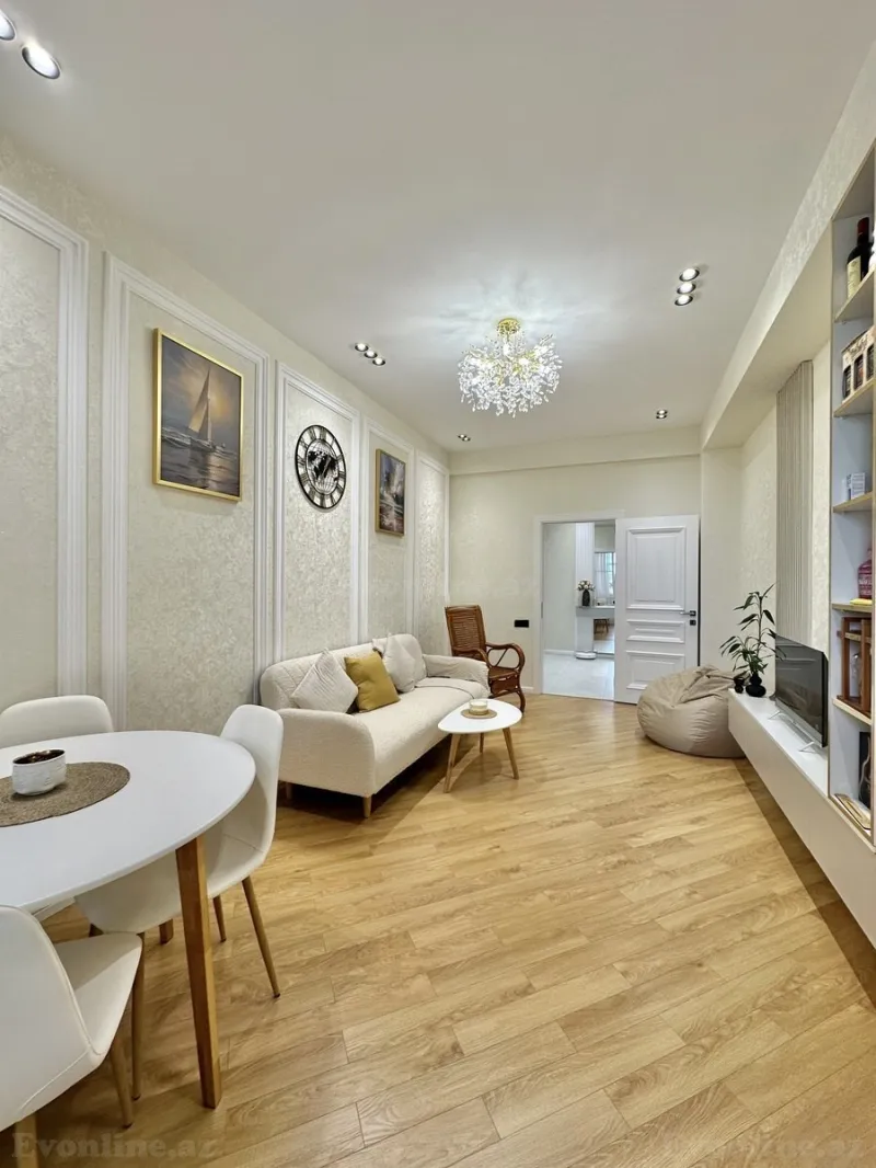 Satılır 2 otaqlı Mənzil Yeni tikili 65 m² Binəqədi r. - şəkil 2