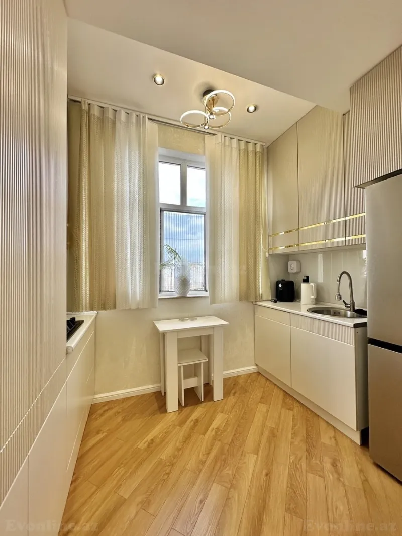 Satılır 2 otaqlı Mənzil Yeni tikili 65 m² Binəqədi r. - şəkil 3