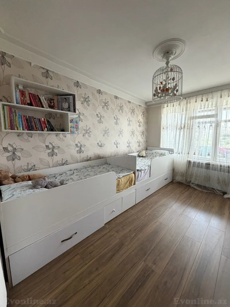 Satılır 3 otaqlı Mənzil Köhnə tikili 72 m² Bakıxanov - şəkil 5