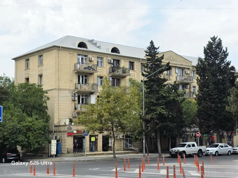 Satılır 3 otaqlı Mənzil Köhnə tikili 72 m² Bakıxanov - şəkil 15