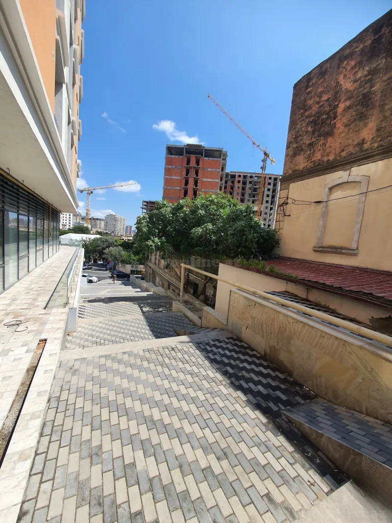 Kirayə verilir 1 otaqlı Mənzil Köhnə tikili 30 m² 28 May m. - şəkil 2