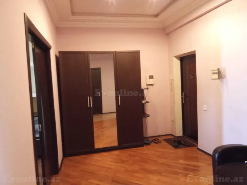 Kirayə verilir 2 otaqlı Mənzil Yeni tikili 100 m² Xətai r. - şəkil 21