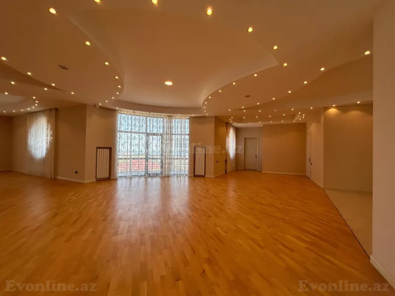 Satılır 10 otaqlı Həyət evi 1200 m² Badamdar - şəkil 20