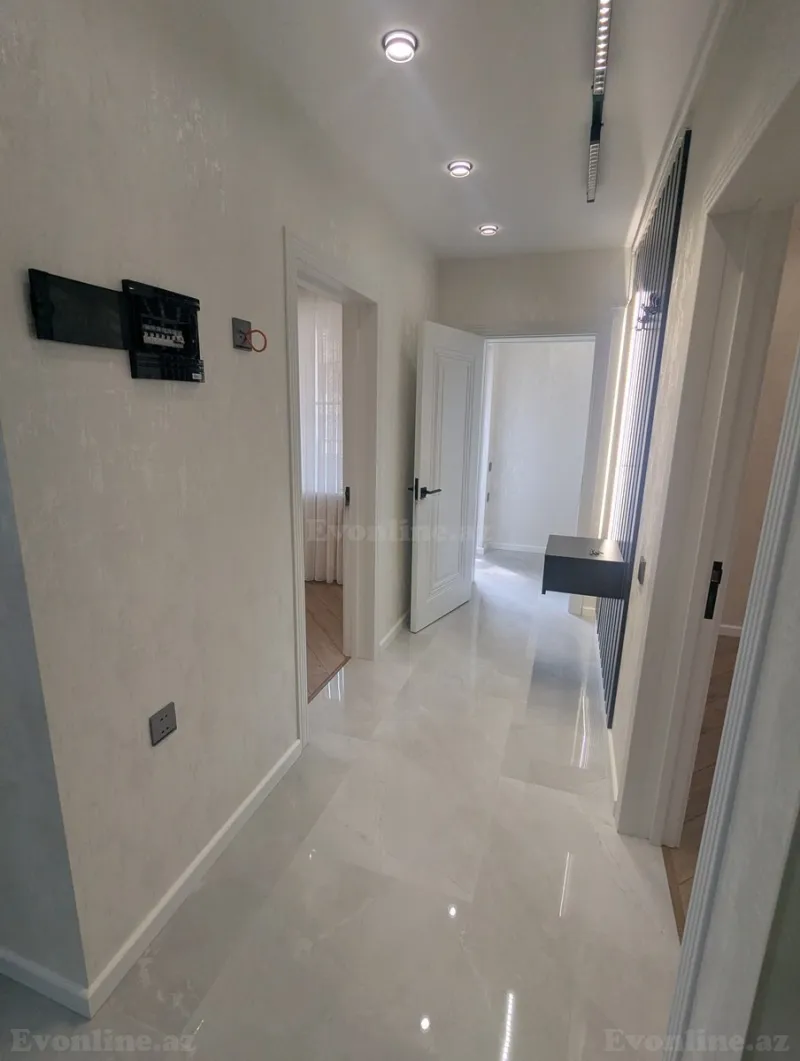 Satılır 3 otaqlı Mənzil Köhnə tikili 65 m² Əhmədli m. - şəkil 4