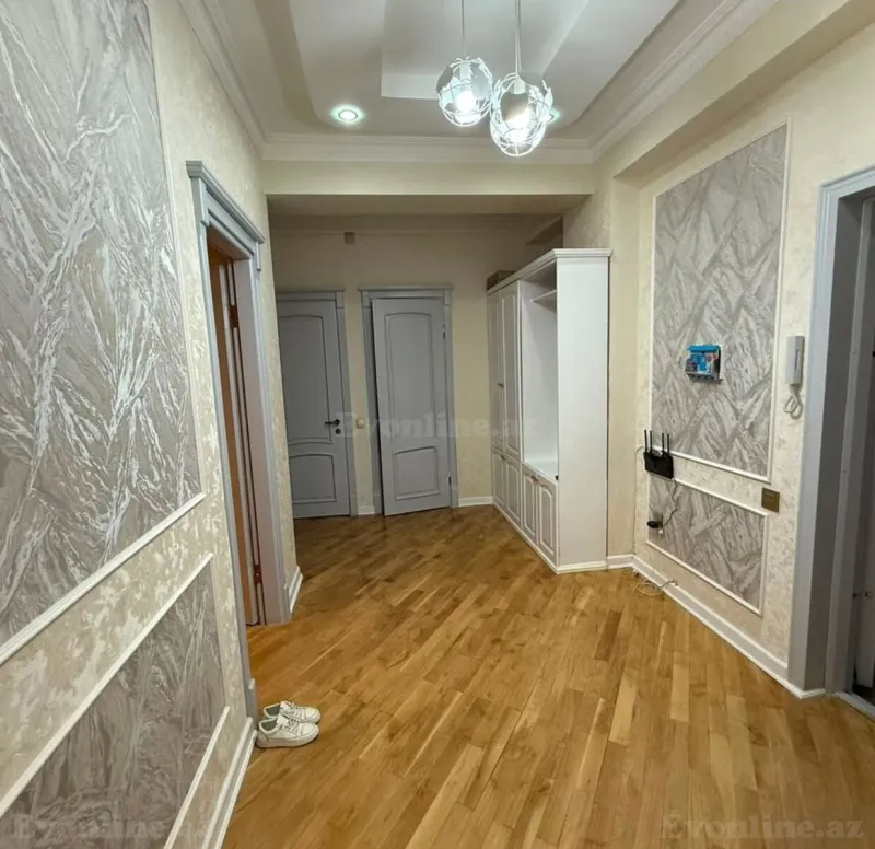 Satılır 3 otaqlı Mənzil Yeni tikili 96 m² 4-cü mikrorayon - şəkil 4
