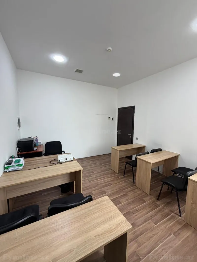 Kirayə verilir Ofis 22 m² 28 May m. - şəkil 2