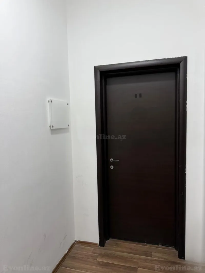 Kirayə verilir Ofis 22 m² 28 May m. - şəkil 5