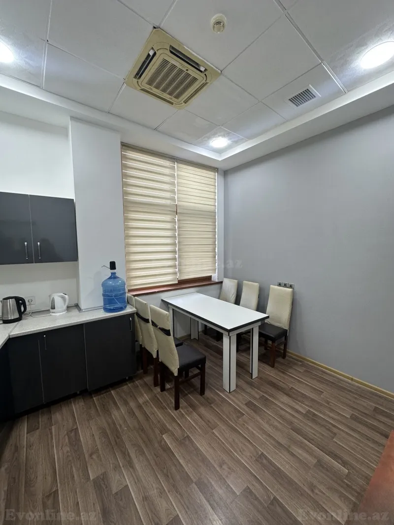 Kirayə verilir Ofis 22 m² 28 May m. - şəkil 7