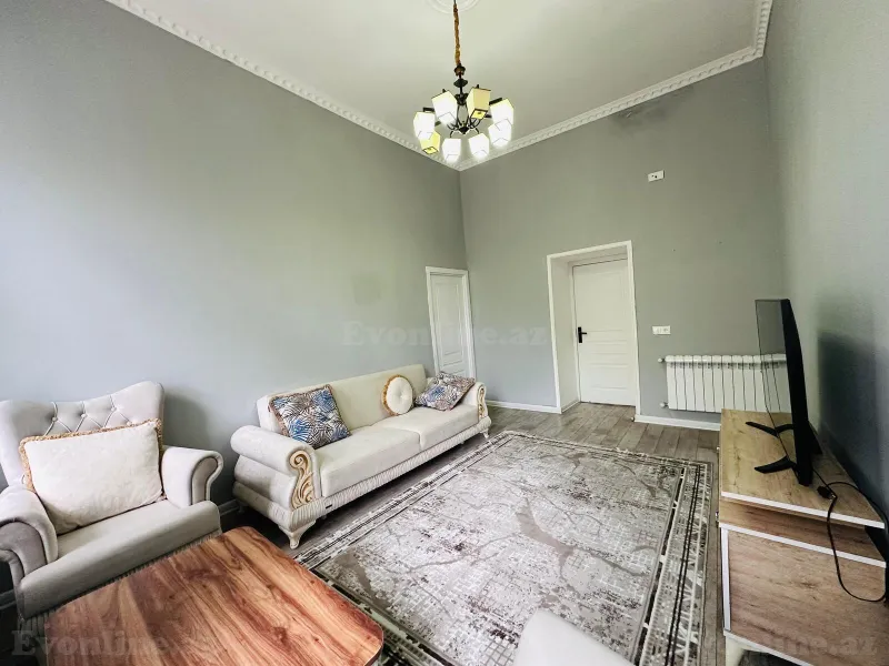 Satılır 4 otaqlı Mənzil Köhnə tikili 125 m² Nizami m. - şəkil 7