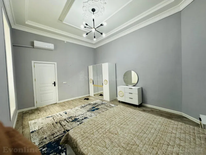 Satılır 4 otaqlı Mənzil Köhnə tikili 125 m² Nizami m. - şəkil 15