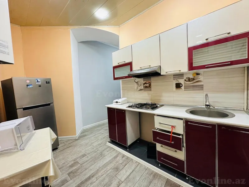 Satılır 4 otaqlı Mənzil Köhnə tikili 125 m² Nizami m. - şəkil 17
