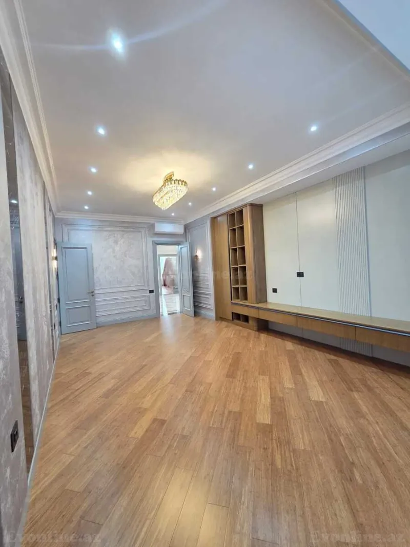 Satılır 3 otaqlı Mənzil Yeni tikili 270 m² Nəsimi r. - şəkil 19