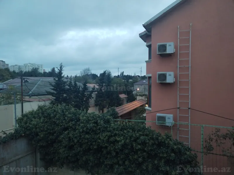 Satılır 9 otaqlı Həyət evi 356 m² Binəqədi r. - şəkil 11