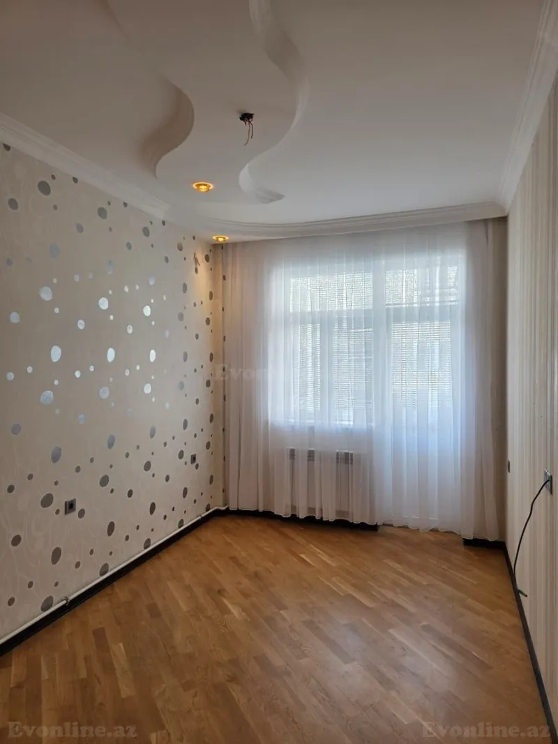 Kirayə verilir 3 otaqlı Mənzil Yeni tikili 100 m² 8-ci mikrorayon - şəkil 8