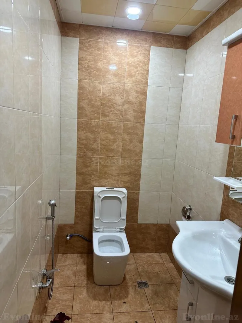 Kirayə verilir 3 otaqlı Mənzil Yeni tikili 130 m² Nəsimi r. - şəkil 9
