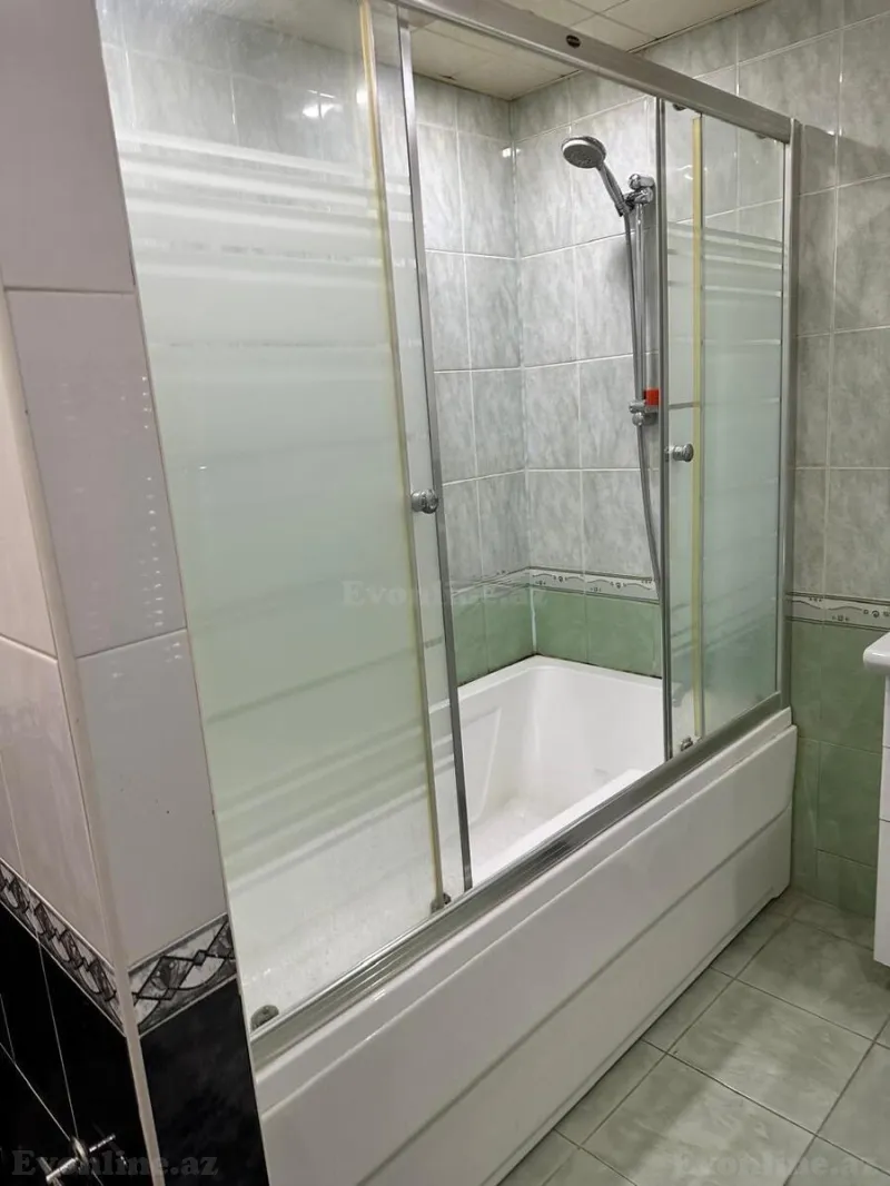Kirayə verilir 3 otaqlı Mənzil Yeni tikili 130 m² Nəsimi r. - şəkil 12