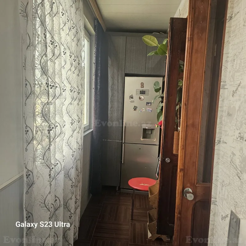 Satılır 3 otaqlı Mənzil Köhnə tikili 70 m² Koroğlu m. - şəkil 11