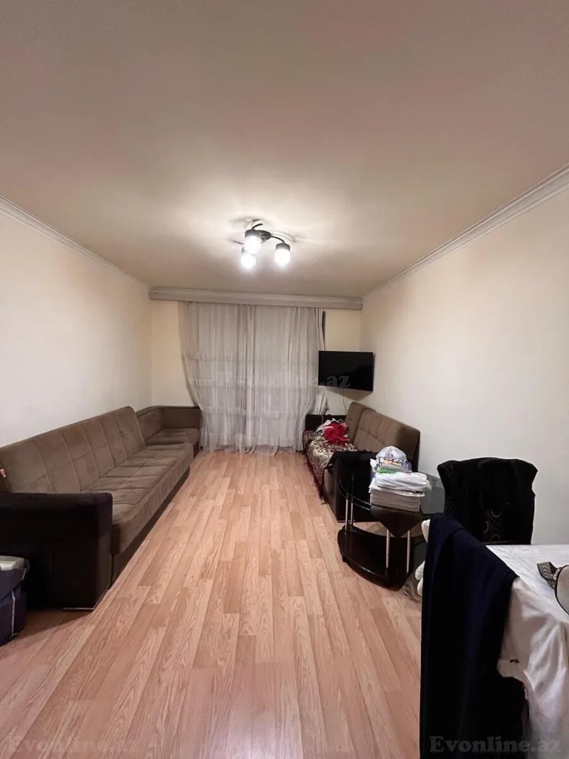 Kirayə verilir 3 otaqlı Mənzil Köhnə tikili 90 m² Nəsimi r.