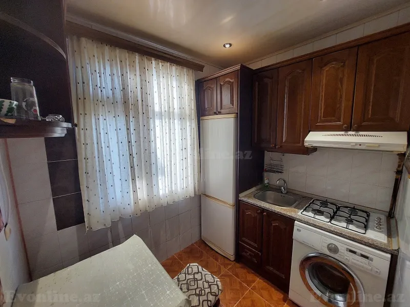 Satılır 2 otaqlı Mənzil Köhnə tikili 55 m² 7-ci mikrorayon - şəkil 6