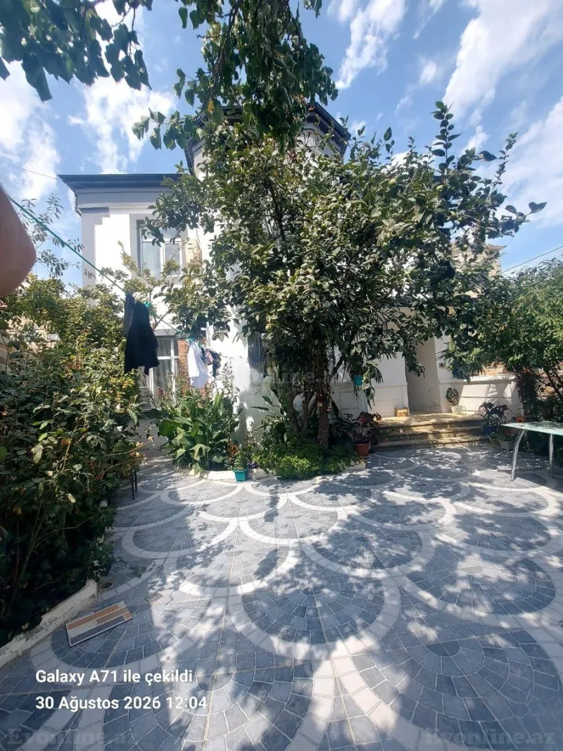 Satılır 5 otaqlı Həyət evi 200 m² Badamdar - şəkil 2