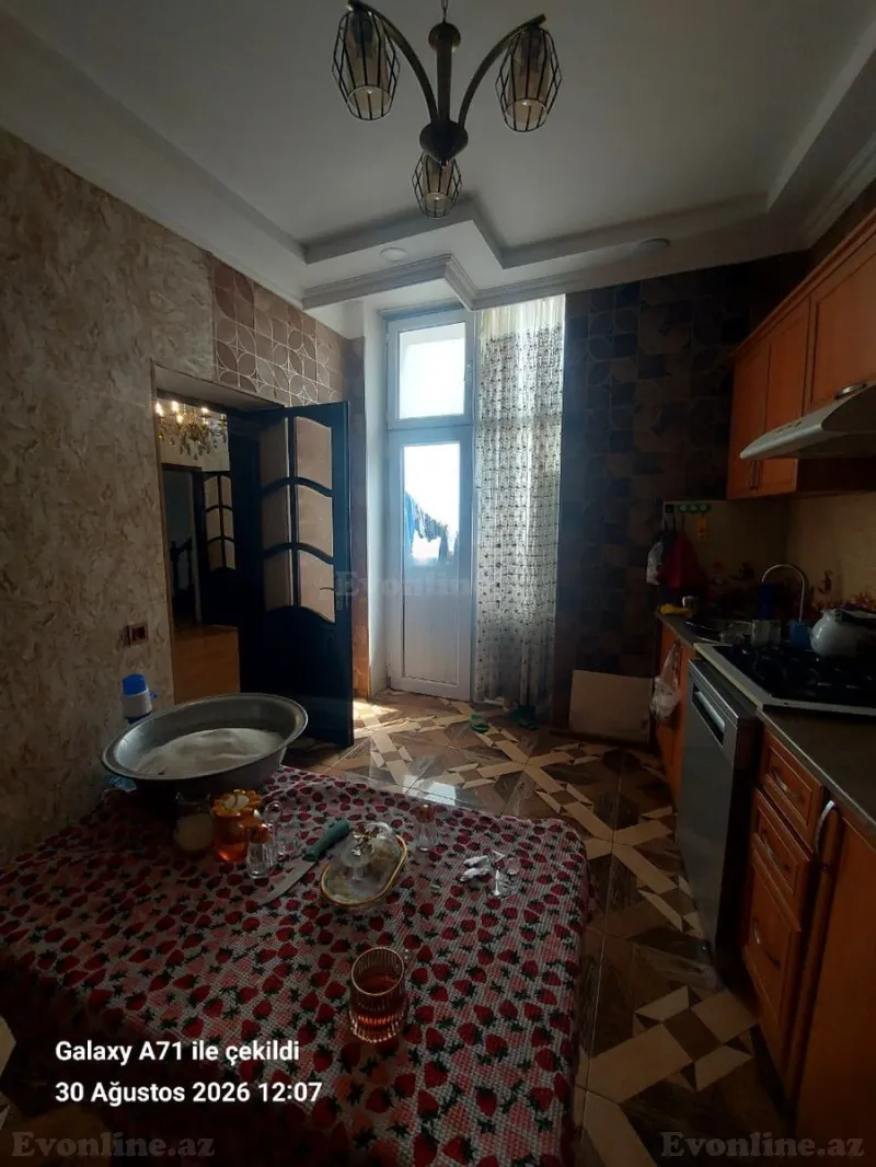 Satılır 5 otaqlı Həyət evi 200 m² Badamdar - şəkil 18