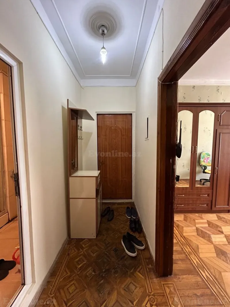 Satılır 3 otaqlı Mənzil Köhnə tikili 68 m² Memar Əcəmi m. - şəkil 4