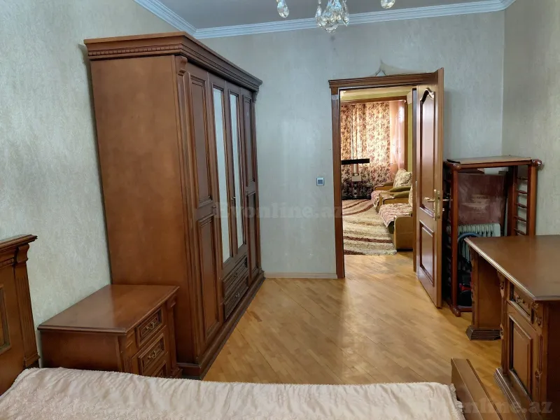 Satılır 2 otaqlı Mənzil Köhnə tikili 48 m² 7-ci mikrorayon - şəkil 3