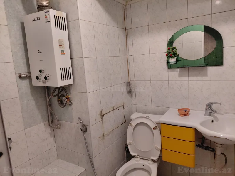 Satılır 2 otaqlı Mənzil Köhnə tikili 48 m² 7-ci mikrorayon - şəkil 5