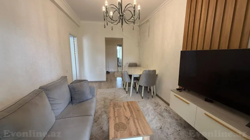 Satılır 2 otaqlı Mənzil Köhnə tikili 65 m² Həzi Aslanov