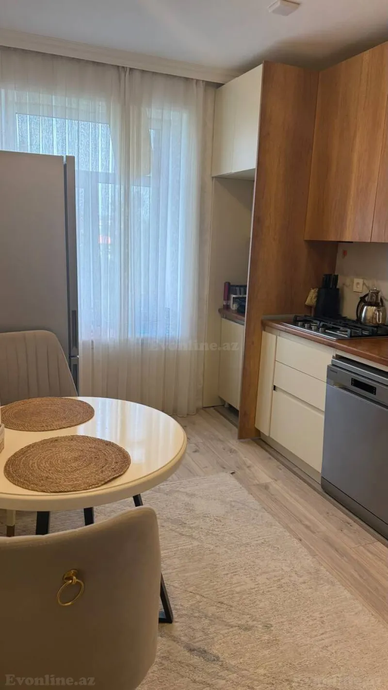 Satılır 2 otaqlı Mənzil Köhnə tikili 65 m² Həzi Aslanov - şəkil 14