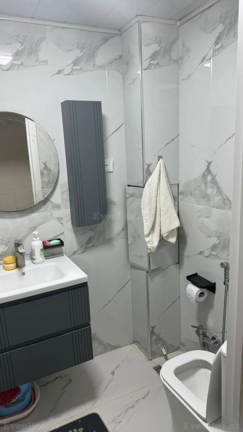 Satılır 2 otaqlı Mənzil Köhnə tikili 65 m² Həzi Aslanov - şəkil 18