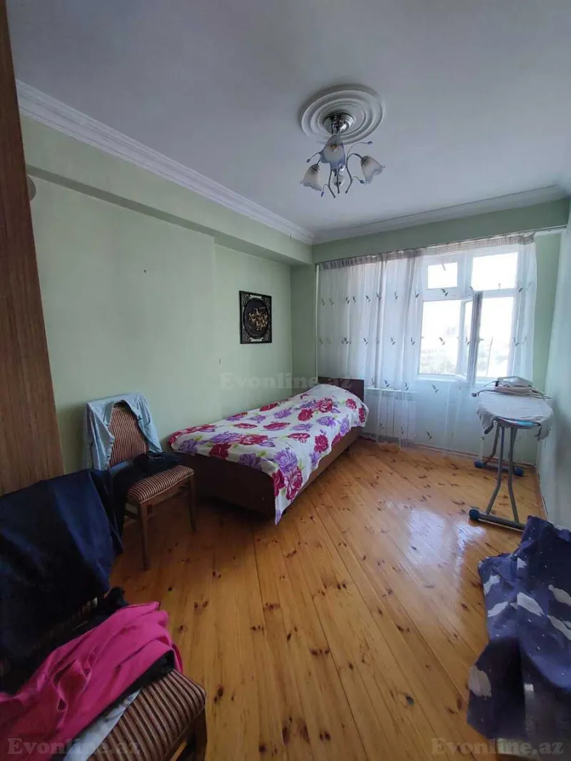 Kirayə verilir 3 otaqlı Mənzil Köhnə tikili 90 m² Gənclik m. - şəkil 2