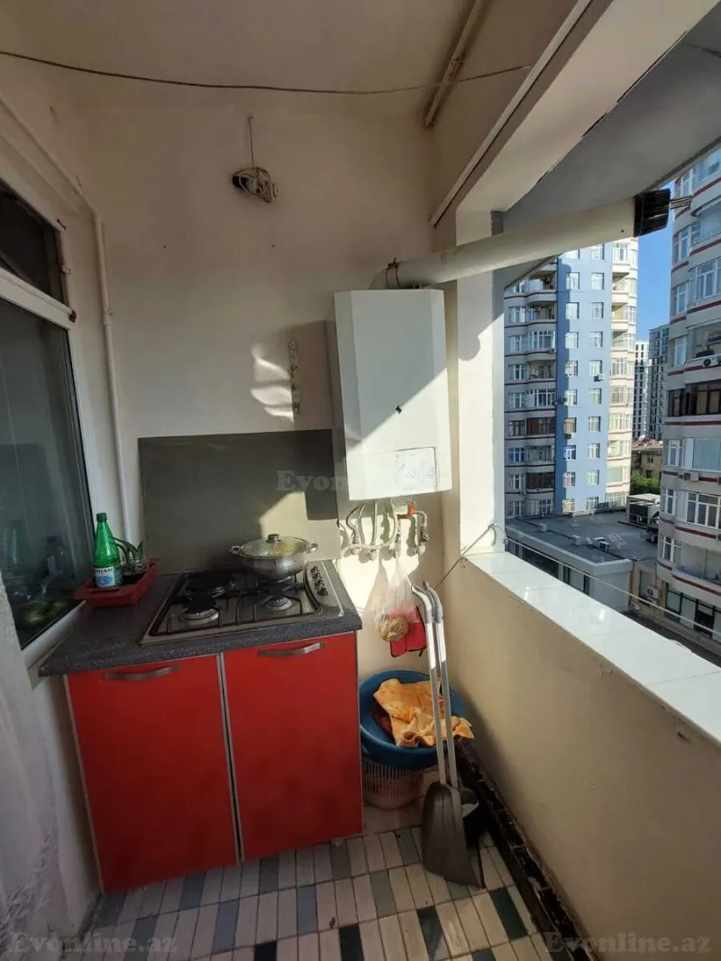 Kirayə verilir 3 otaqlı Mənzil Köhnə tikili 90 m² Gənclik m. - şəkil 6
