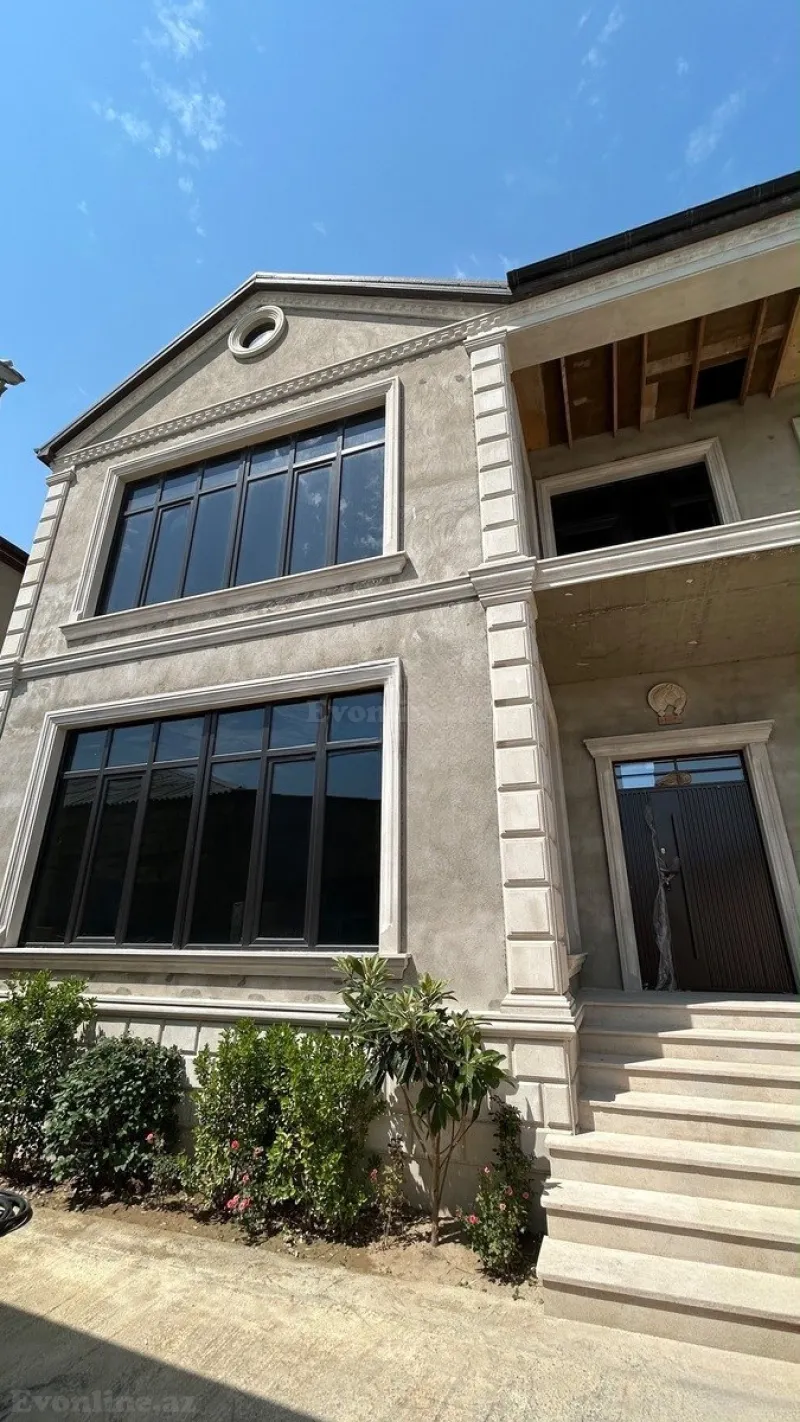 5 otaqlı Həyət evi 240 m² Sumqayıt Satılır
