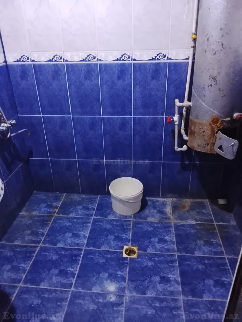 Satılır 3 otaqlı Mənzil Köhnə tikili 70 m² Şimal DRES - şəkil 3