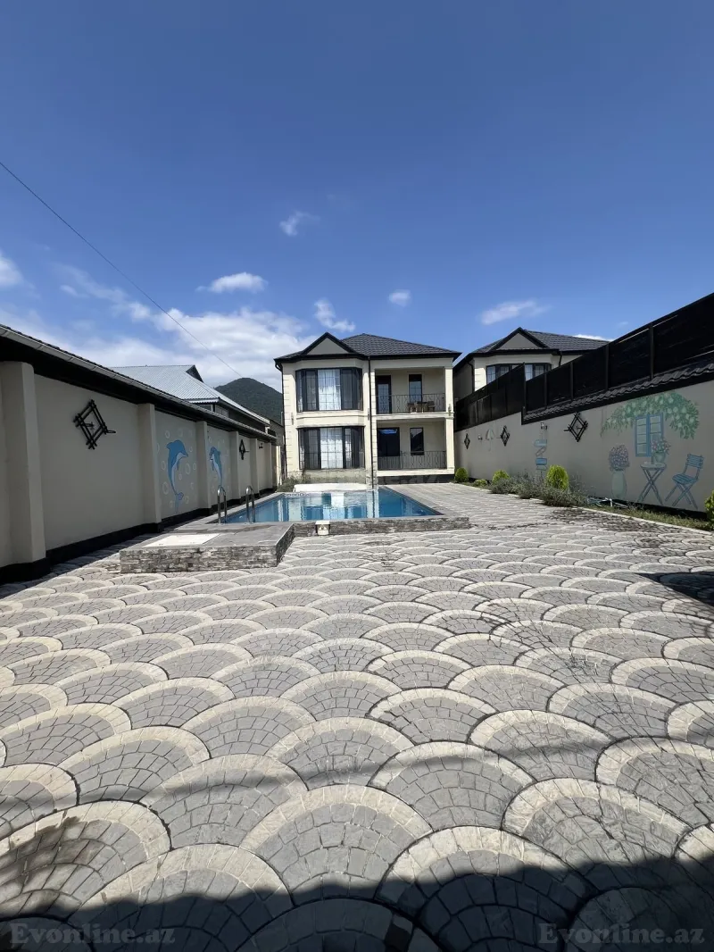 Kirayə verilir 5 otaqlı Həyət evi 250 m² Qəbələ - şəkil 2