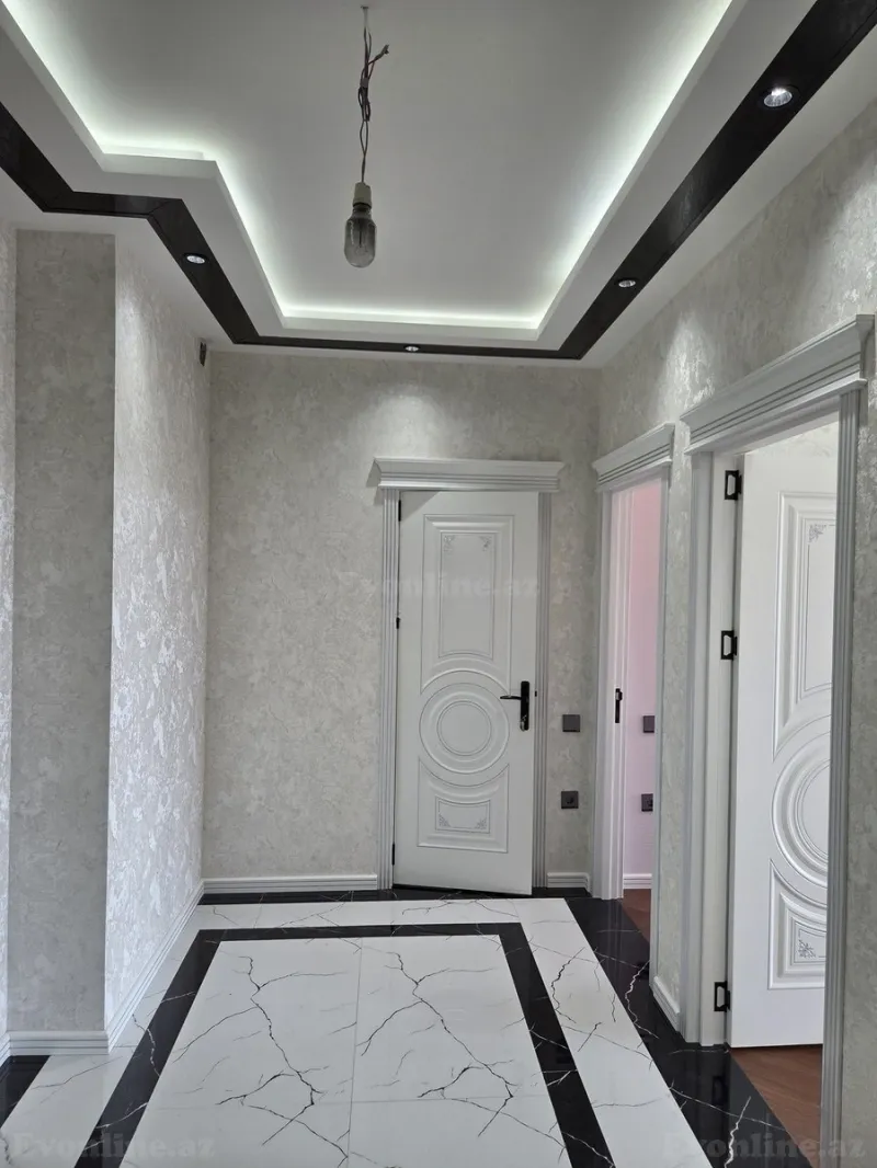 Satılır 3 otaqlı Mənzil Yeni tikili 105 m² 20 Yanvar m. - şəkil 5