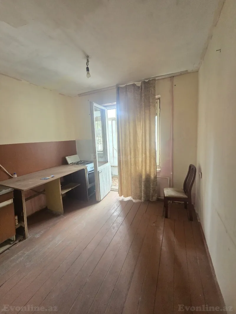 Satılır 2 otaqlı Mənzil Köhnə tikili 65 m² Həzi Aslanov m. - şəkil 4