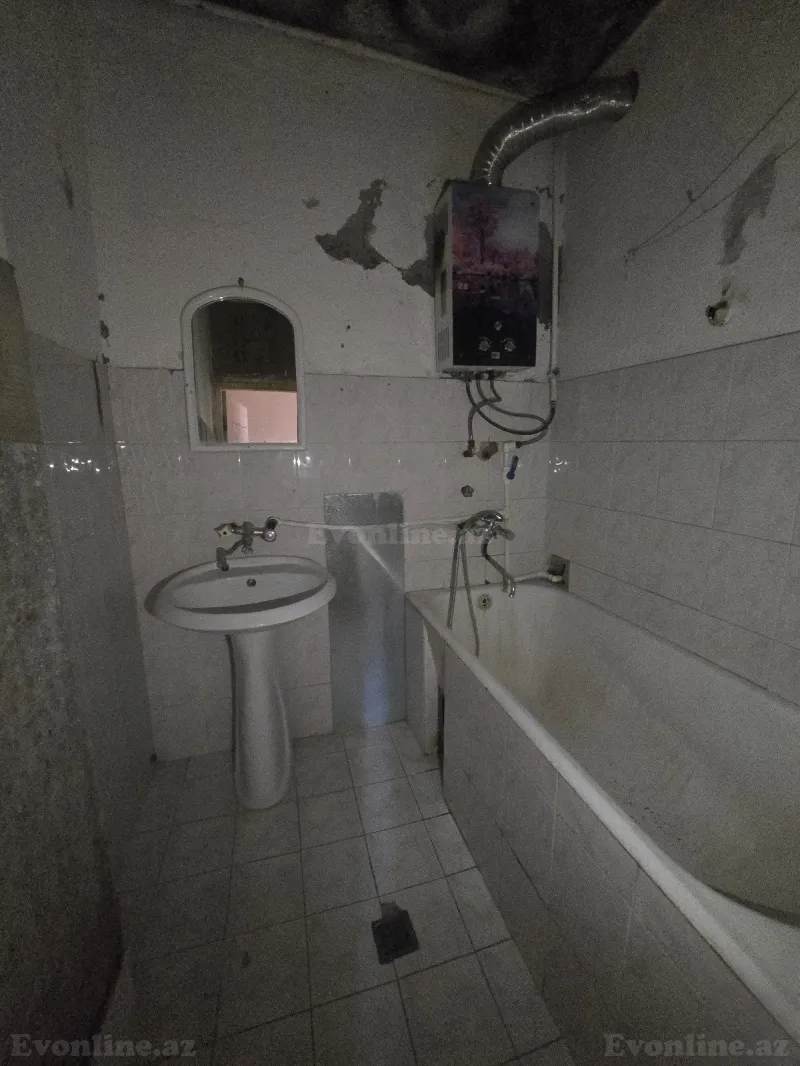 Satılır 2 otaqlı Mənzil Köhnə tikili 65 m² Həzi Aslanov m. - şəkil 9