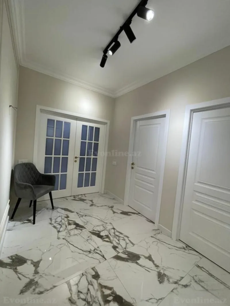 Kirayə verilir 3 otaqlı Mənzil Yeni tikili 105 m² 8 Noyabr m. - şəkil 8