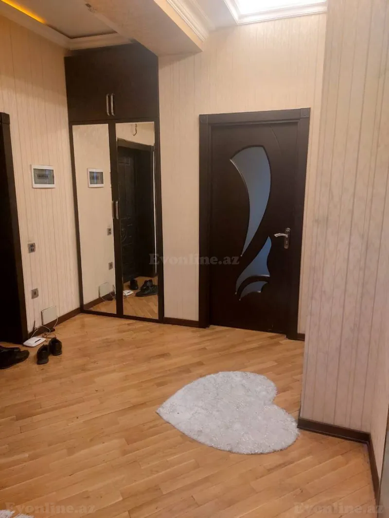 Kirayə verilir 3 otaqlı Mənzil Yeni tikili 90 m² Gənclik m.