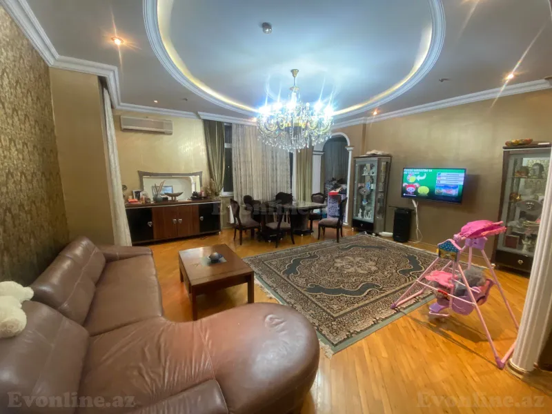 Kirayə verilir 3 otaqlı Mənzil Yeni tikili 130 m² 28 May m. - şəkil 2