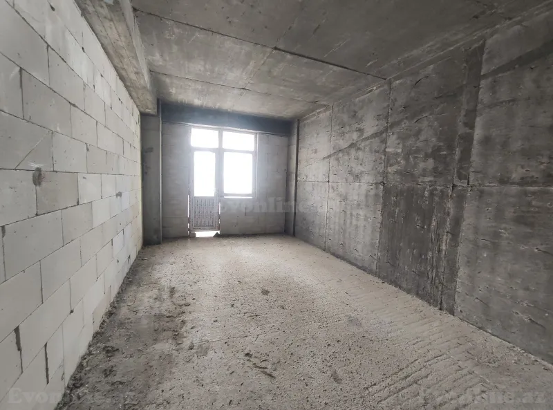Satılır 4 otaqlı Mənzil Yeni tikili 110 m² Neftçilər m. - şəkil 4